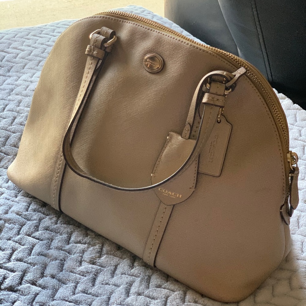 Coach peyton cora domed satchel bag in gold